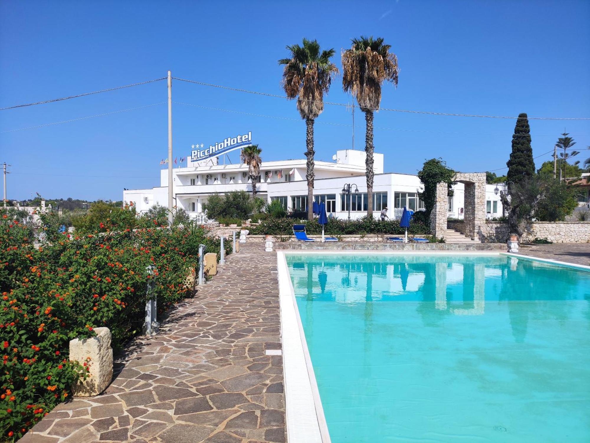Picchio Hotel Pescoluse Marina Di Pescoluse Exterior photo